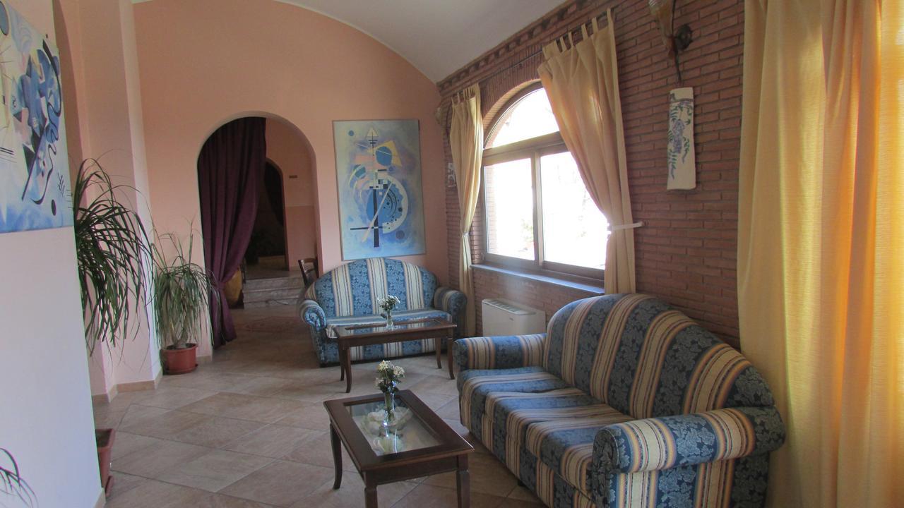 Hotel Al Palazzetto Set Fair 3*